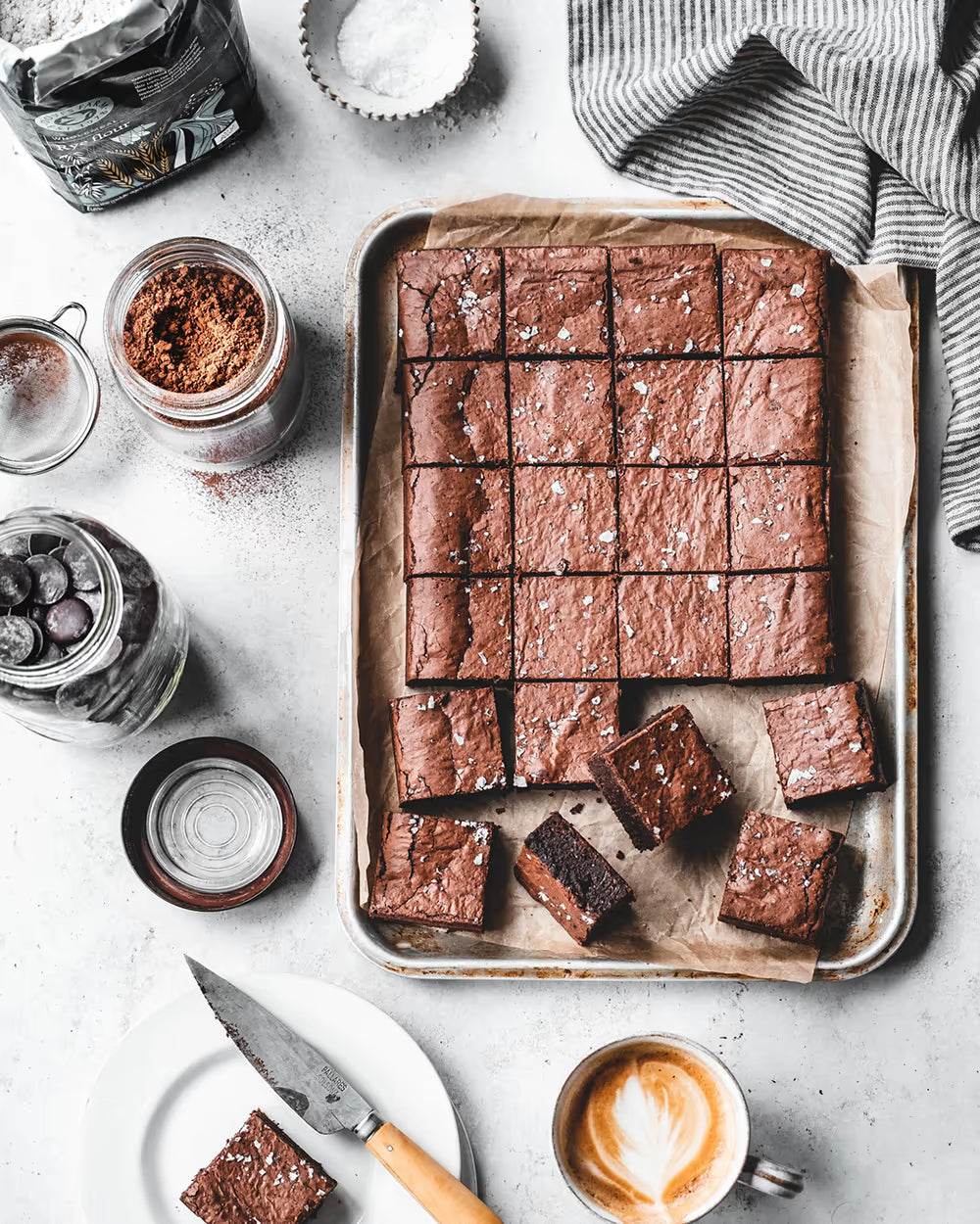 Raspberry Jam Blondie Box | Handmade Blondies Delivered UK - Munchyhub